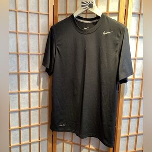 Nike Dri-Fit Black Short Sleeve T-Shirt Men's Size Medium